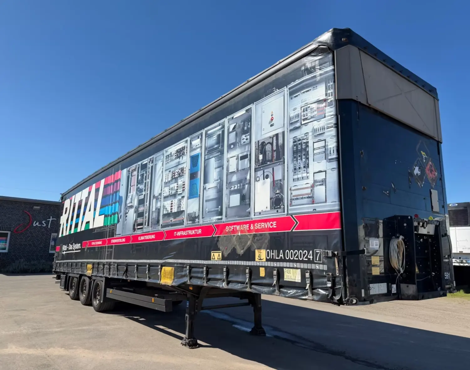 Schmitz Cargobull SCB Mega Hubdach Varios Edscha