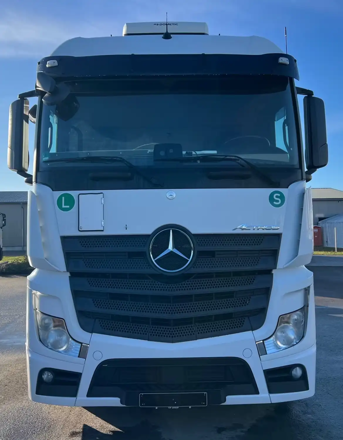 Mercedes-Benz Actros 2545